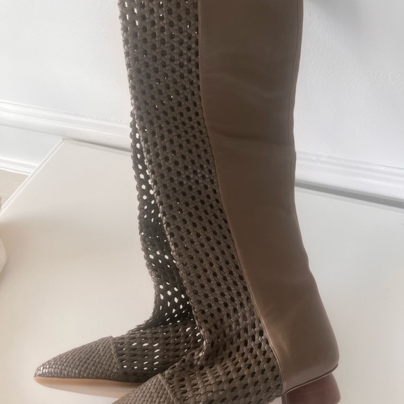 Ferragamo knee high cut out boots size 7c. New - Picture 7 of 15